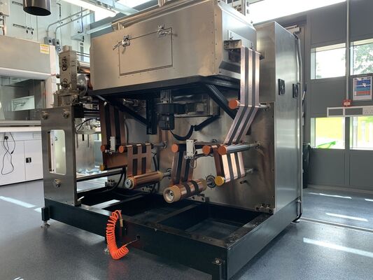 LAB-SCALE SLOT DIE EXTRUSION COATER FOR BATTERY ELECTRODE R&D